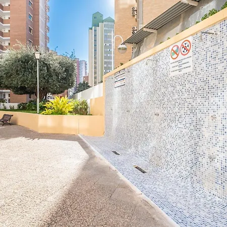 Karola 12-c Levante * Benidorm